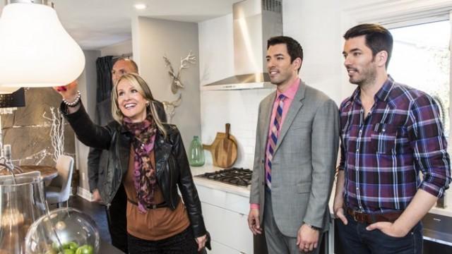 She Wants a Fully-Loaded Suburban Home [Nancy]