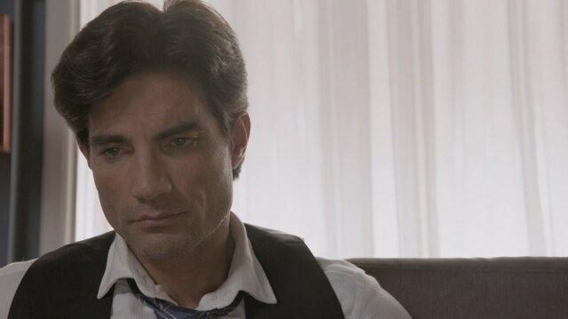 Regina cede ante el amor de Gerardo