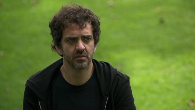 Max quiere matar a Daniel