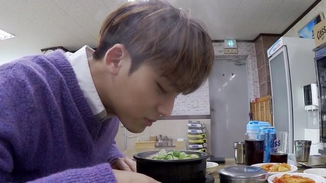 MINGYU's Way to Eat the Hangover Soup