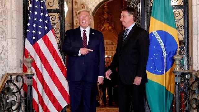 O bastidor de uma conversa entre Bolsonaro e Trump