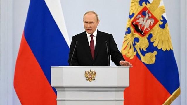 Os 20 anos de Putin no poder