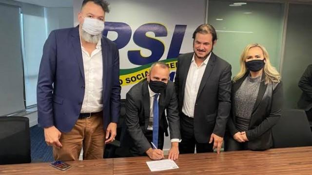 A crise do casamento entre Bolsonaro e PSL