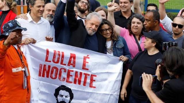 O Assunto #56: Lula solto após decisão do STF e o que acontece agora na política