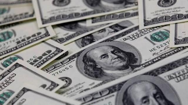 O Assunto #71: Dólar nas alturas, as causas e as consequências