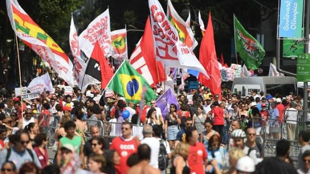 Por que 2019 foi o ano dos protestos