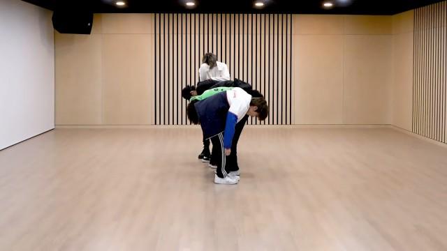 ‘New Rules’ Dance Practice