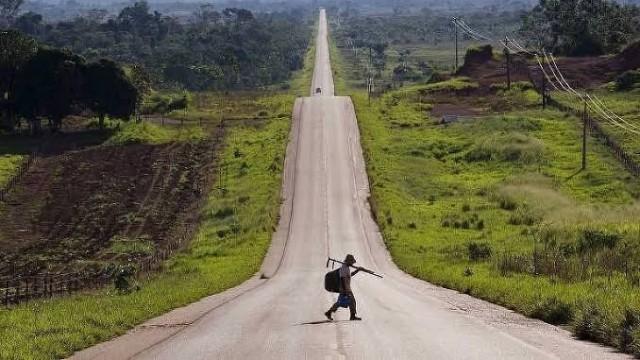 Uma viagem pela estrada que levou 40 anos para ficar pronta