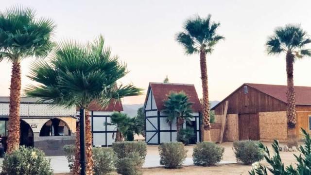 Comics Watch House Hunters: A Desert Oasis in Joshua Tree