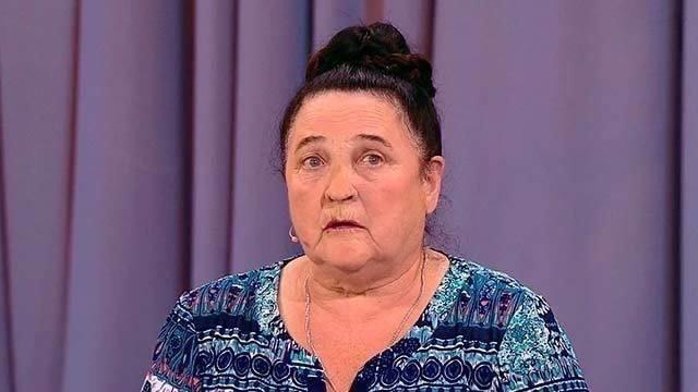 По соседству с топором