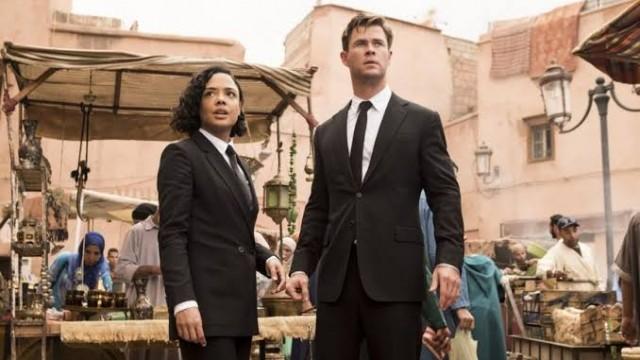 Dor e Glória; MIB Internacional