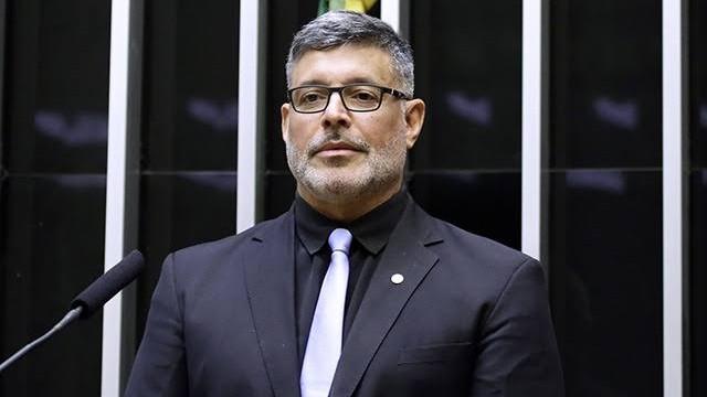 O que Frota disse à PF sobre Eduardo Bolsonaro