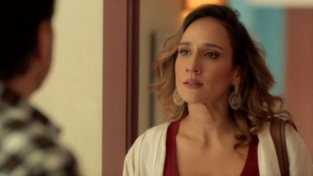 Verónica makes a definitive decision