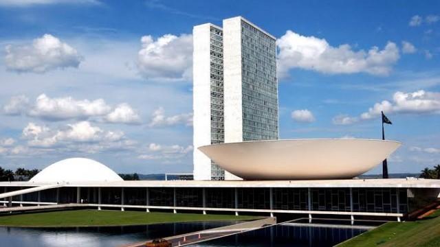 Sucessão no Congresso, parte 1