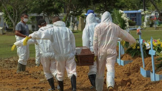 Colapso até para enterrar os mortos
