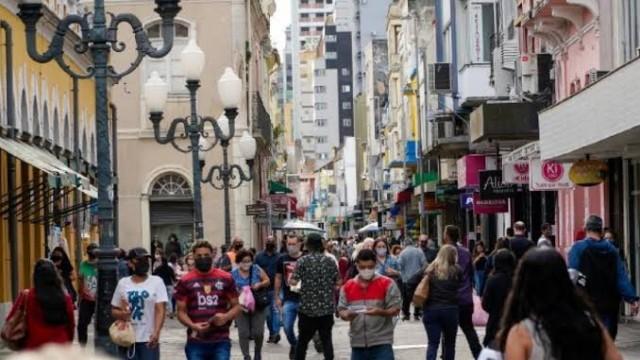 O isolamento global do Brasil na pandemia