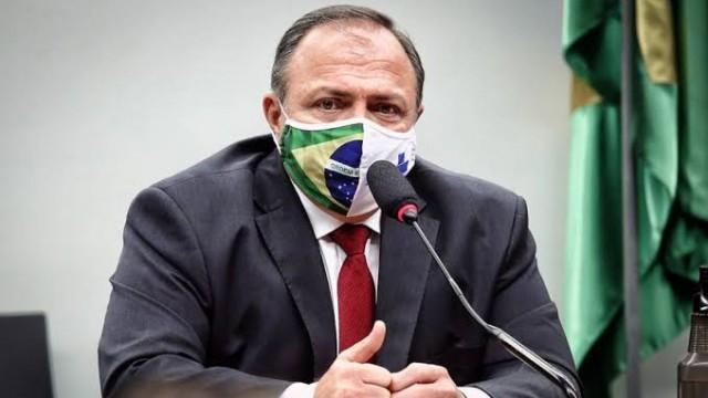A queda de Pazuello no ápice da pandemia