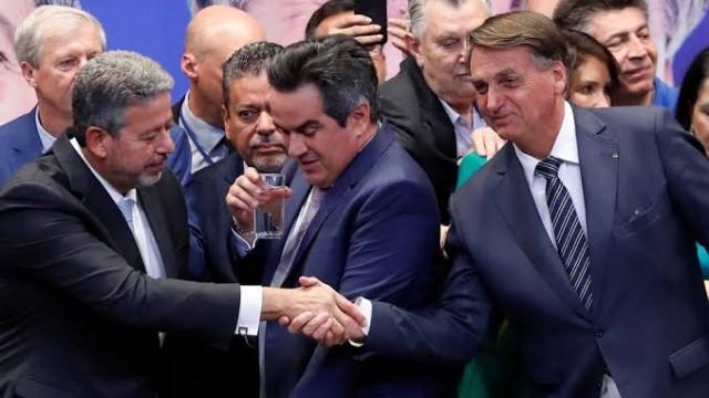 A aliança e os atritos entre Bolsonaro e centrão