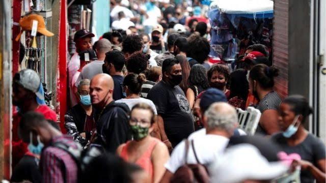 Por que os jovens saem na pandemia?