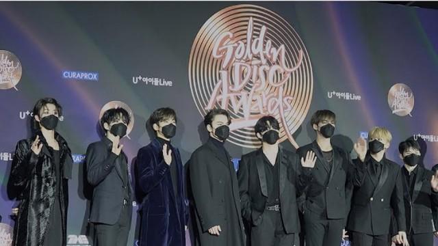 Golden Disc Awards Behind