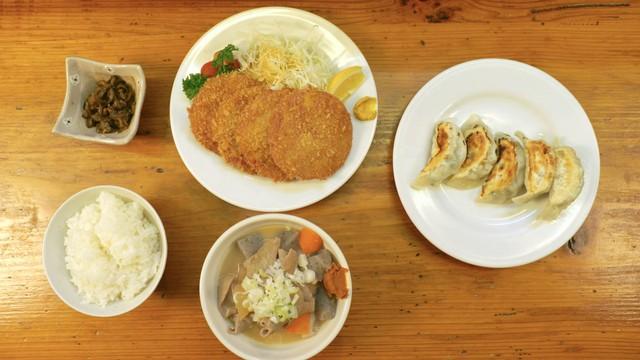 Tripe Stew and Ham-Katsu of Utsunomiya City, Tochigi Prefecture