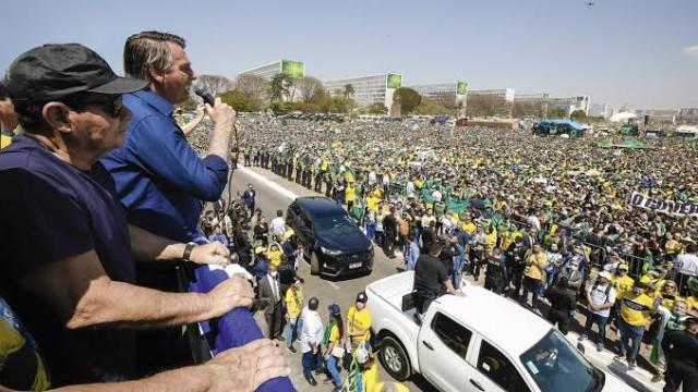O saldo do tudo ou nada de Bolsonaro
