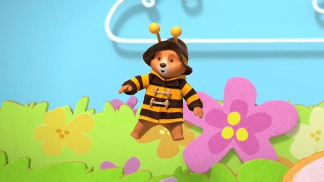 Paddington Saves the Bees