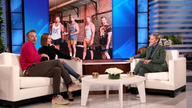 Kristen Bell; Dax Shepard; Courtney Barnett