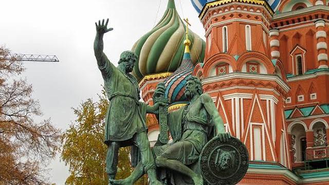 O que a Rússia quer na Ucrânia e no Cazaquistão