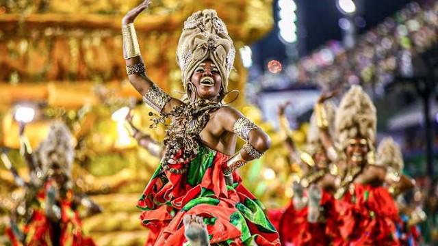 Carnaval 2022: o debate entre blocos e festas fechadas