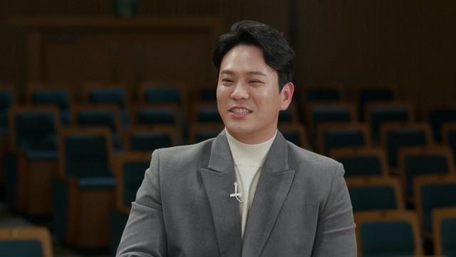 SG Wannabe leader Kim Yongjun's voice interview.