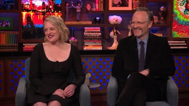 Elisabeth Moss & John Benjamin Hickey