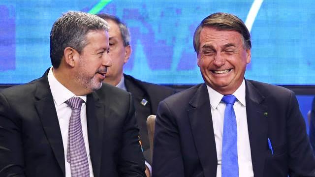 PEC Kamikaze: auxílios e bombas