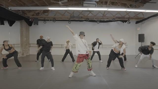 [CHOREOGRAPHY] BTS 'Dynamite (Tropical Remix)' Dance Practice (Lolla 2022 j-hope ver.)