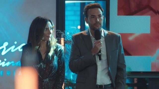 Mauricio kicks off an important fashion show