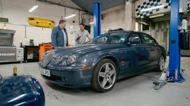 Jaguar S-Type R