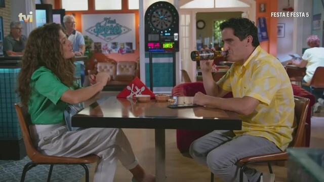 Jorge e Camila têm conversa «suspeita»