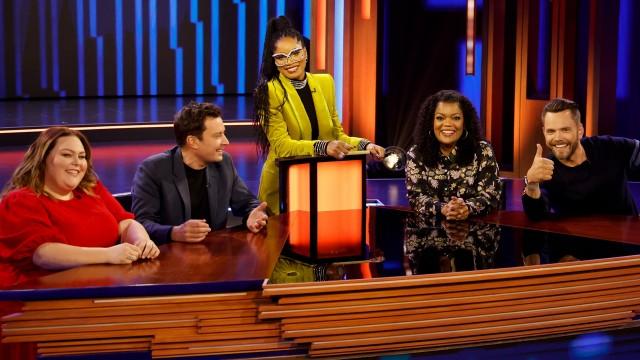 Yvette Nicole Brown, Joel McHale, Chrissy Metz & Jimmy Fallon