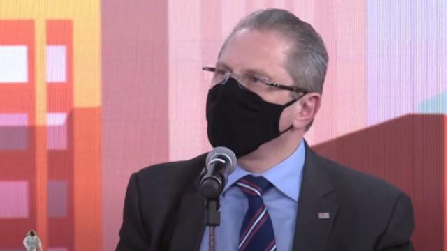 Dr. Jean Gorinchteyn