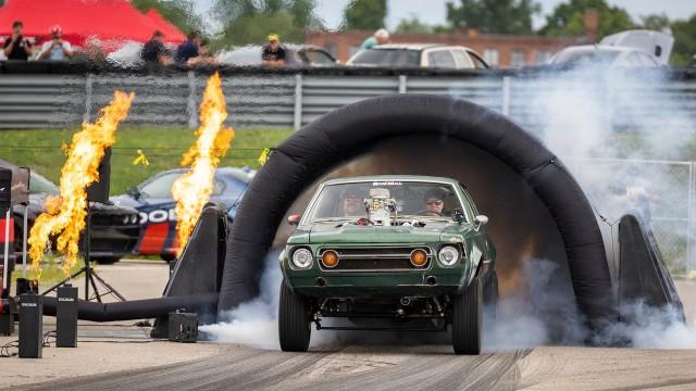 Hemi Gremmie Surprise at Roadkill Nights!