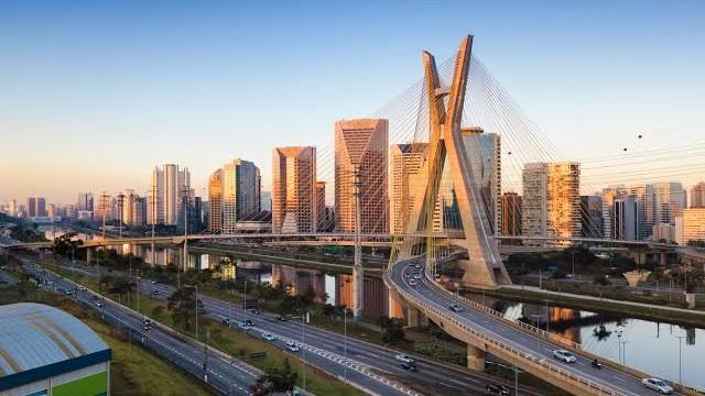 Episódio mil: o debate público no Brasil