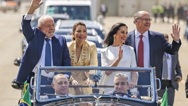 O dia da posse em Brasília e os recados de Lula