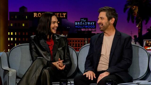 Gal Gadot, Ray Romano