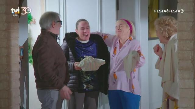 Descubra quem vai ser a madrinha de Bininha!