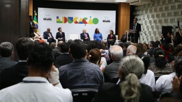 A encrenca no novo ensino médio