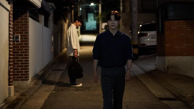 The Temperature of Breakups