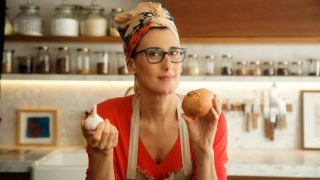 Paola Carosella: ser mulher na cozinha e sob os holofotes 