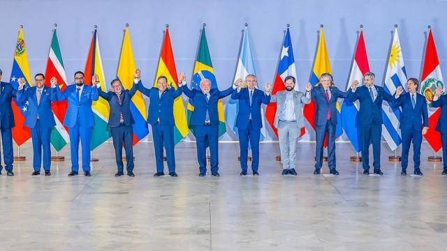 Pode ser o fim da era do dólar?