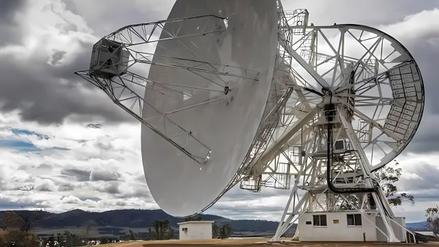Radio Telescopes (SciCast #536)