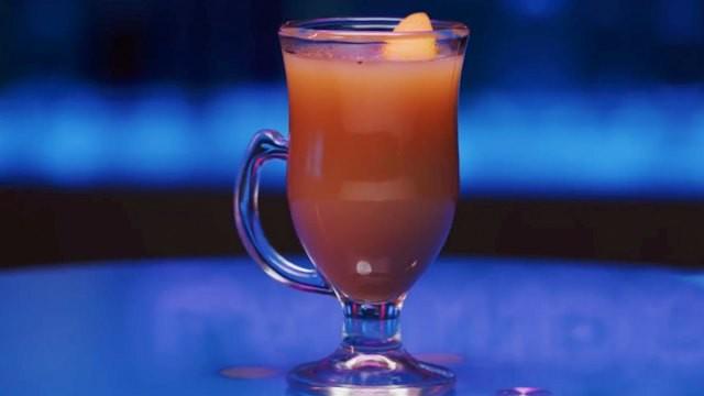 Spiced n' Spiked Apple Cider